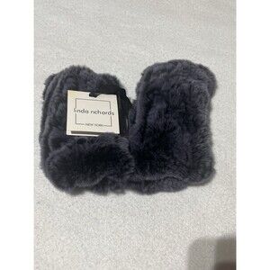 NWT Linda Richard Rex Rabbit Fur Hand Warmer  Women  Fingerless